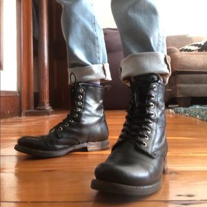 Frye Veronica combat boots